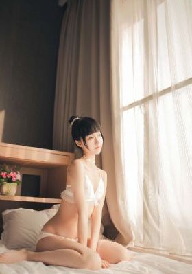 一区二区三区四区精品视频